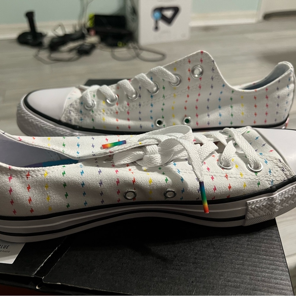 Converse White and Red Low-Top Sneakers Iconic Design